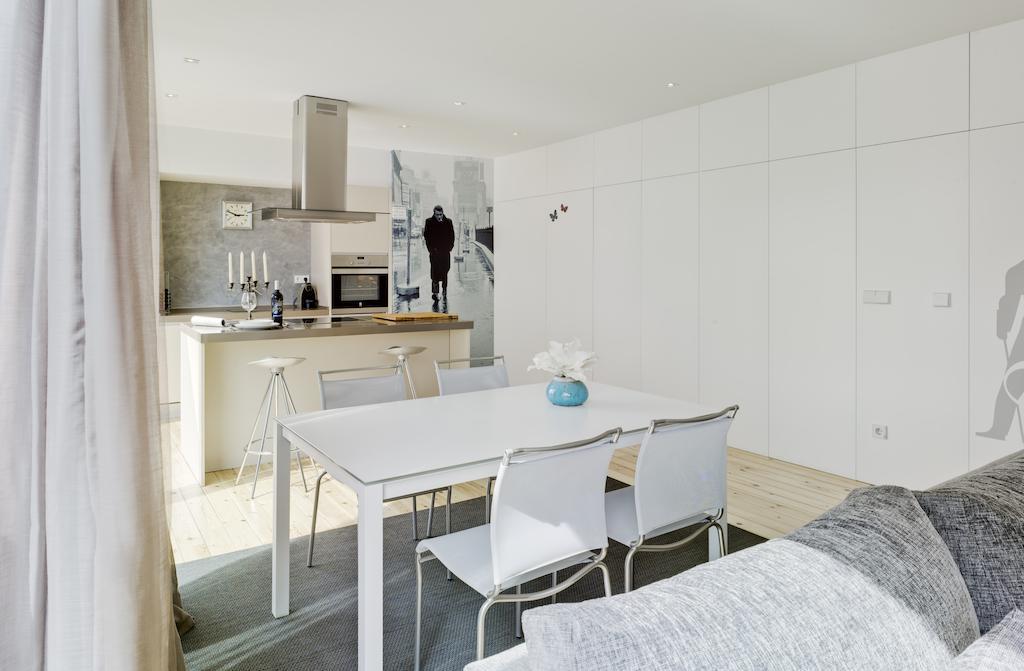 Apartamentos Alfonso X Alicante Szoba fotó